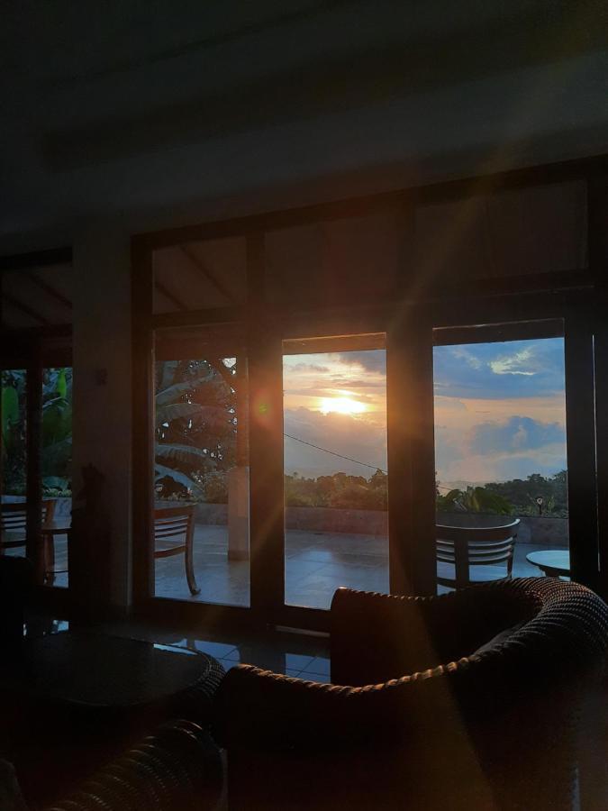 Manigelang Villa 姆杜克 外观 照片